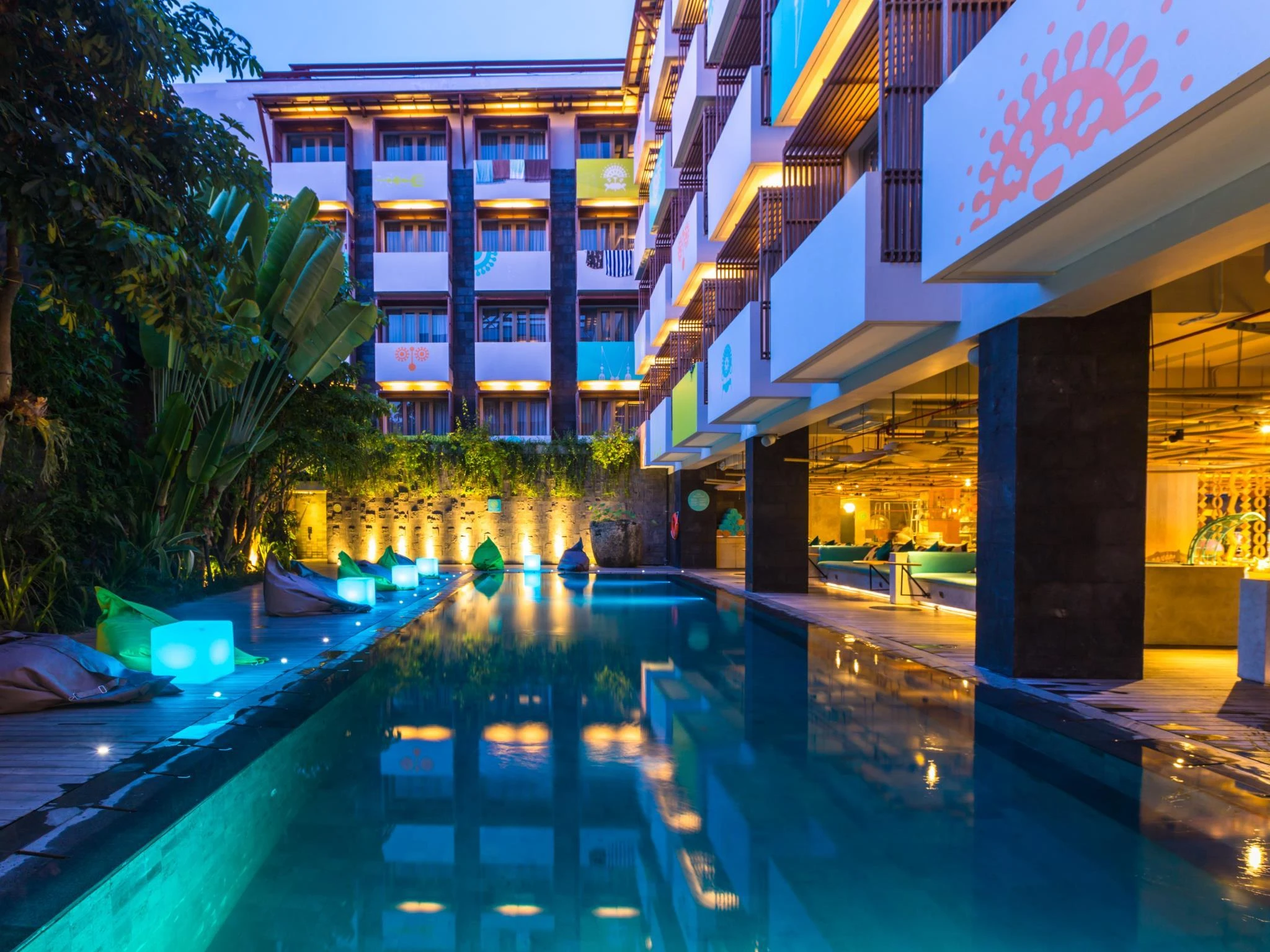 IKOSHAROLD SUITES SEMINYAK review image 7